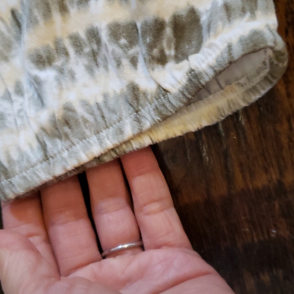 Rayon dress - Picture 3 of 9